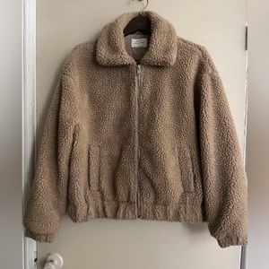 Beige faux shearling jacket size M urban heritage
